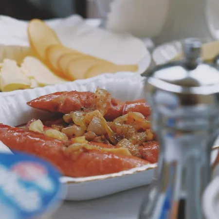 Restauracja Paradise * Чаплинек